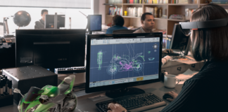 ஹோலோலென்ஸ்கண்ணாடி? மைக்ரோசாப்ட் தொழிலாளர்களின் எதிர்ப்பு