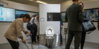 பில்கேட்ஸ் உருவாக்கும் நவீன கழிப்பறைகள்