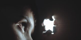 விடாது தொடரும் அலை