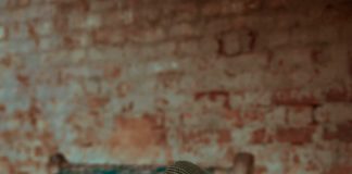 வறுமையும் அஞ்சும்!