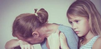 தாய் மடியில் தவழ ஏங்குது ஓர் மனது..!!