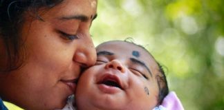 கருவாக்கி உருவாக்கியவளுக்காய்….