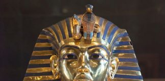 டுட்டன்காமன் (TUTAN KHAMEN)