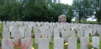 உன் கல்லறை வாசகங்கள்