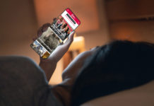 விரும்பிய படைப்பிற்கு இப்பொழுதே கமன்ட் (Comment) செய்யலாம்