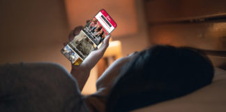 விரும்பிய படைப்பிற்கு இப்பொழுதே கமன்ட் (Comment) செய்யலாம்