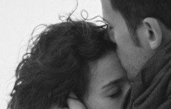 நின் முத்தம்